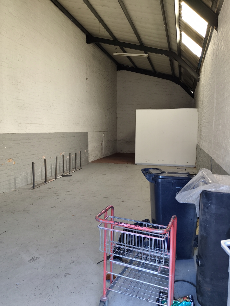To Let Commercial Property for Rent in Okavango Park Western Cape